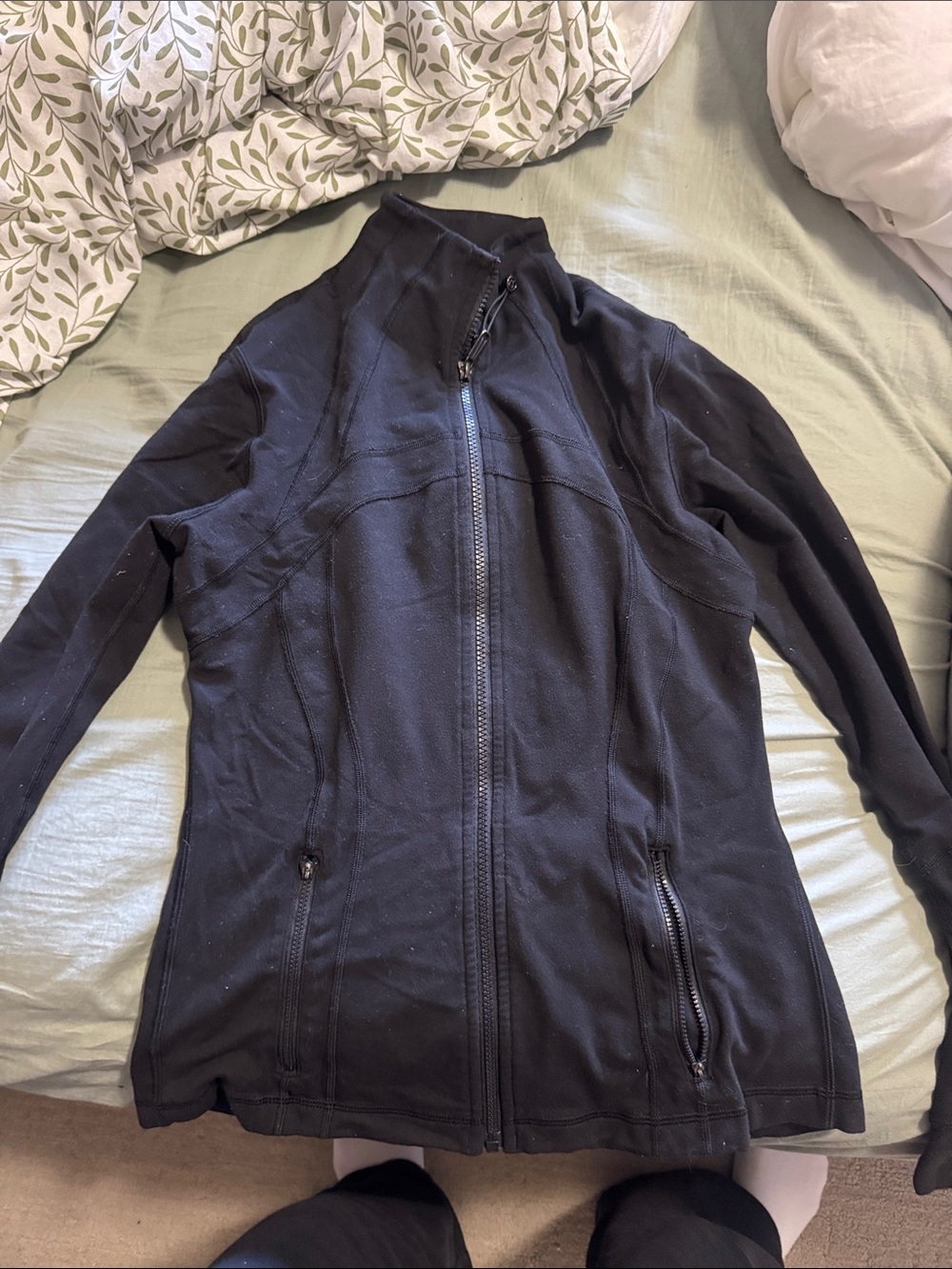 lululemon athletica Black Full-Zip Bomber Jacket